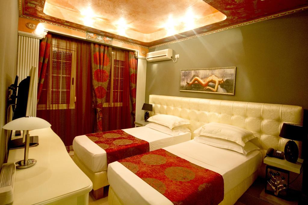Hotel Boutique Vila Fernando Tirana Buitenkant foto