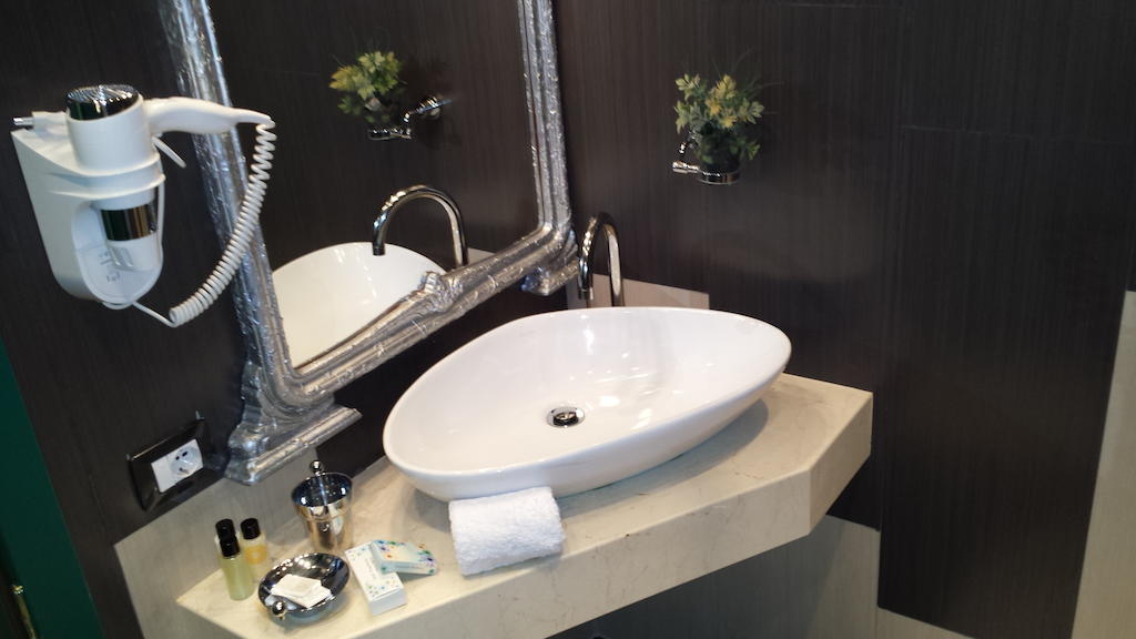 Hotel Boutique Vila Fernando Tirana Kamer foto
