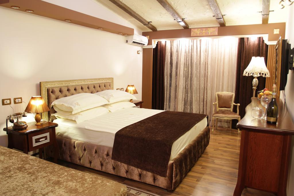 Hotel Boutique Vila Fernando Tirana Kamer foto
