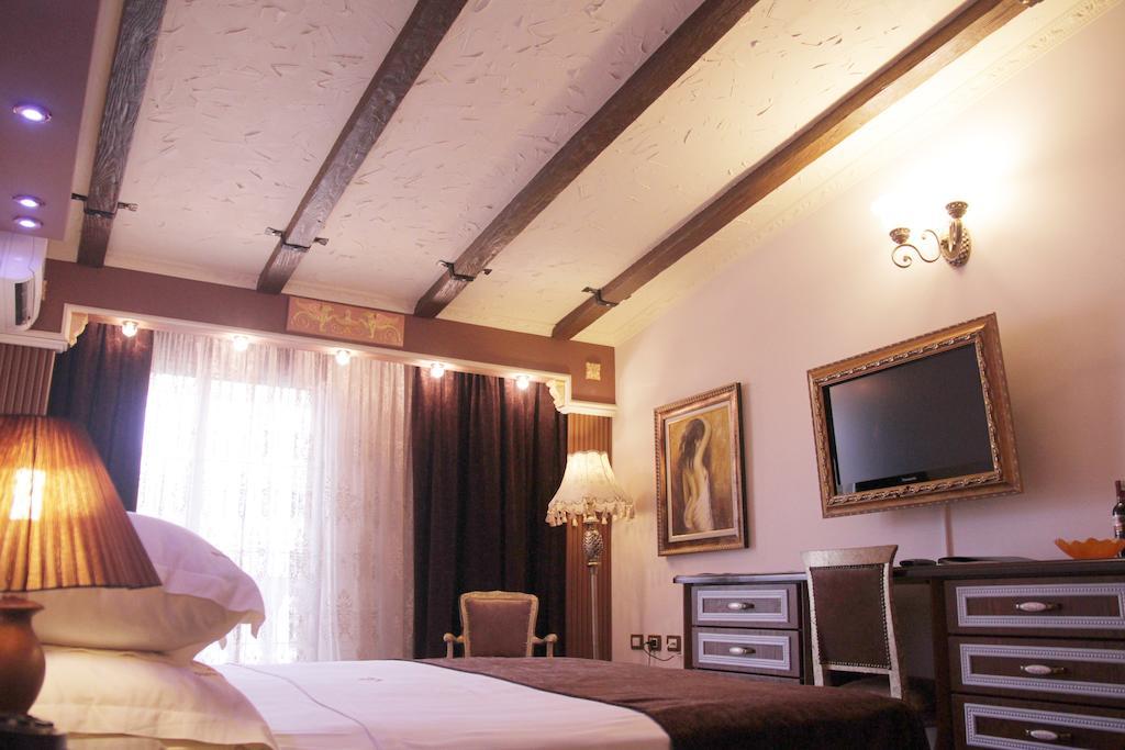 Hotel Boutique Vila Fernando Tirana Kamer foto