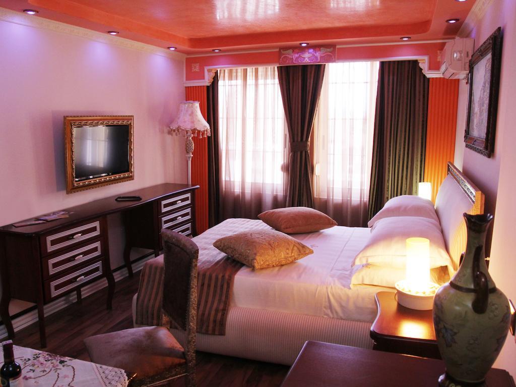 Hotel Boutique Vila Fernando Tirana Kamer foto