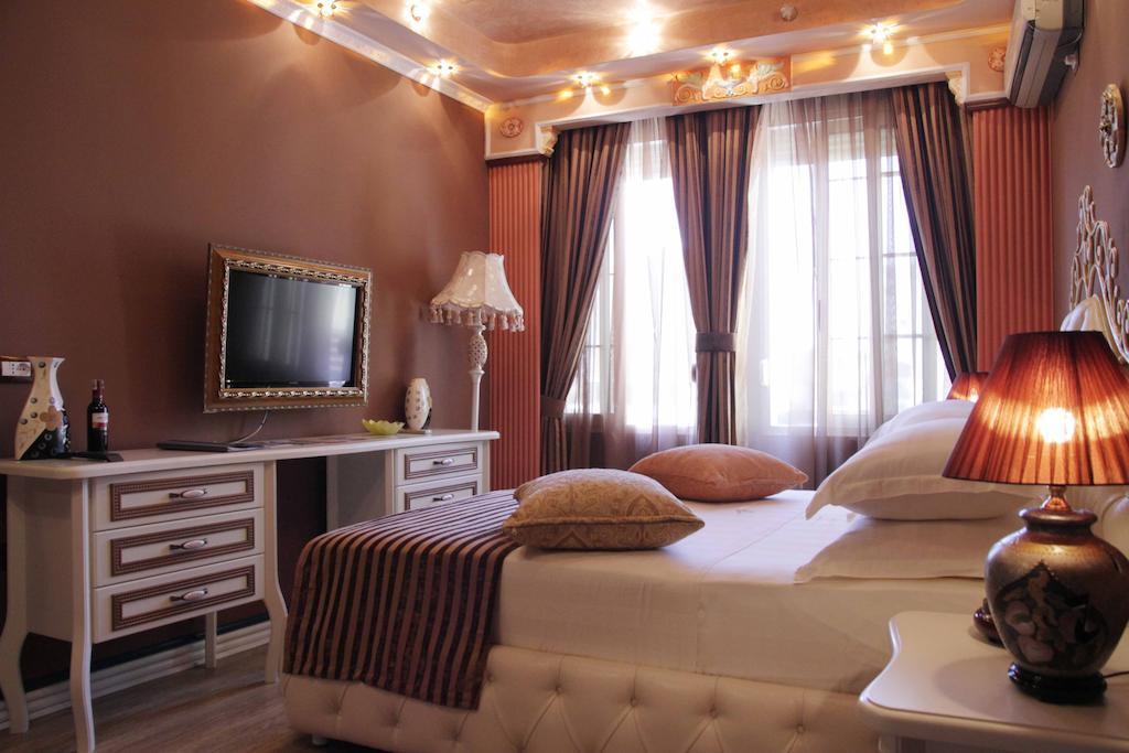 Hotel Boutique Vila Fernando Tirana Kamer foto